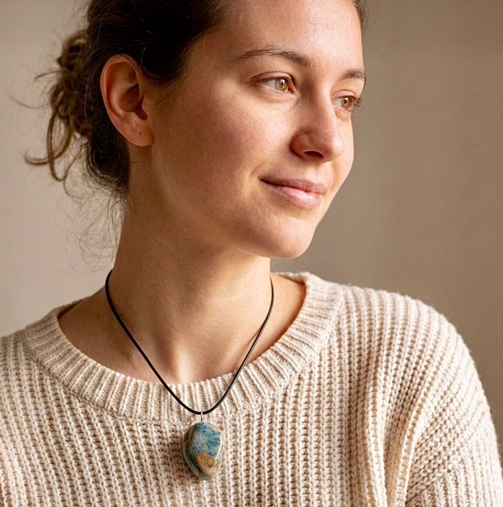 Collana Artigianale con Pietra Minerale Naturale dei Fiumi della Valsesia