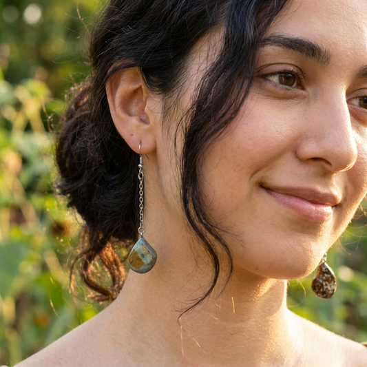 Orecchini Pendenti Artigianali con Pietre Naturali della Valsesia – Pezzi Unici, Etici e Made in Italy