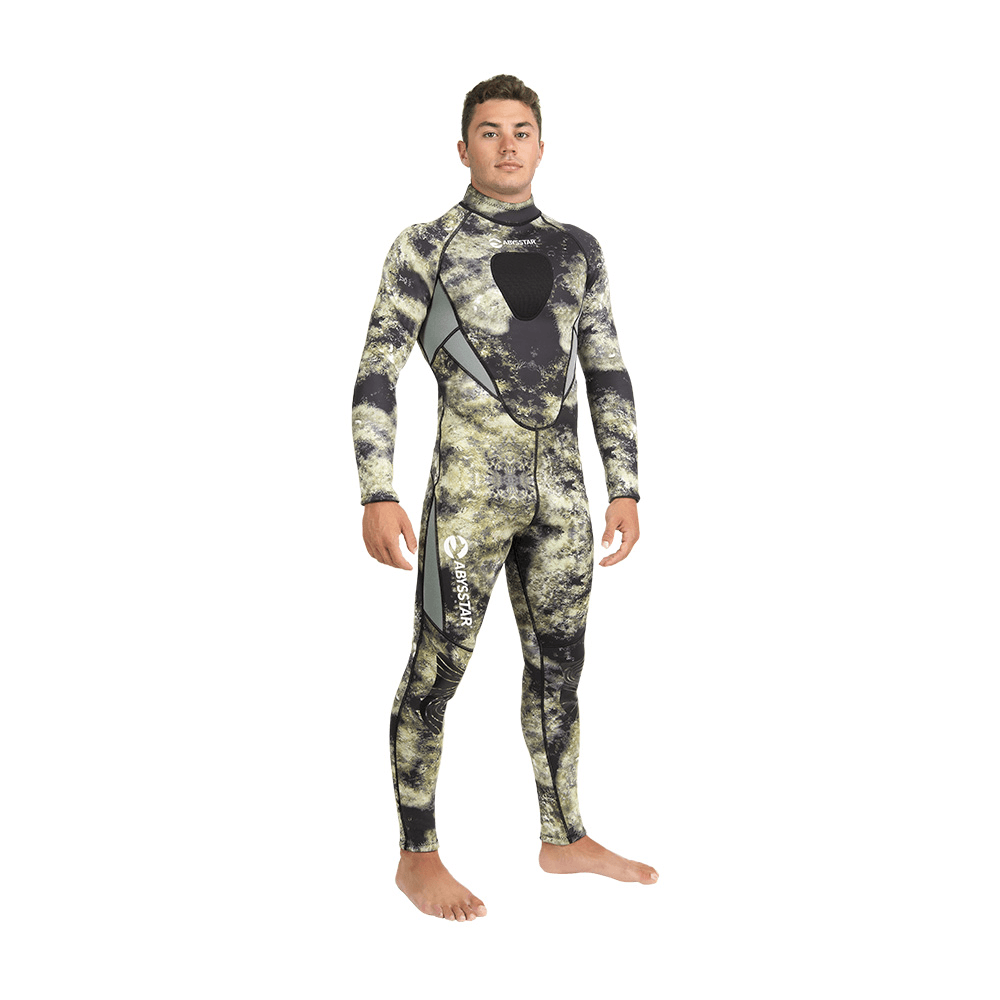 Abysstar Sidney Camo C/P 2,5 mm wetsuit for apnea fishing in warm waters, featuring a camouflaged design.