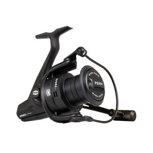 Penn® Rival Longcast Black mulinello per carpfishing, surfcasting e feeder, prestazioni elevate in acqua dolce e mare.