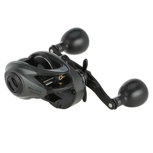 Abu Garcia Beast™ 200 Low Profile Reel design with high-quality materials and ergonomic handles