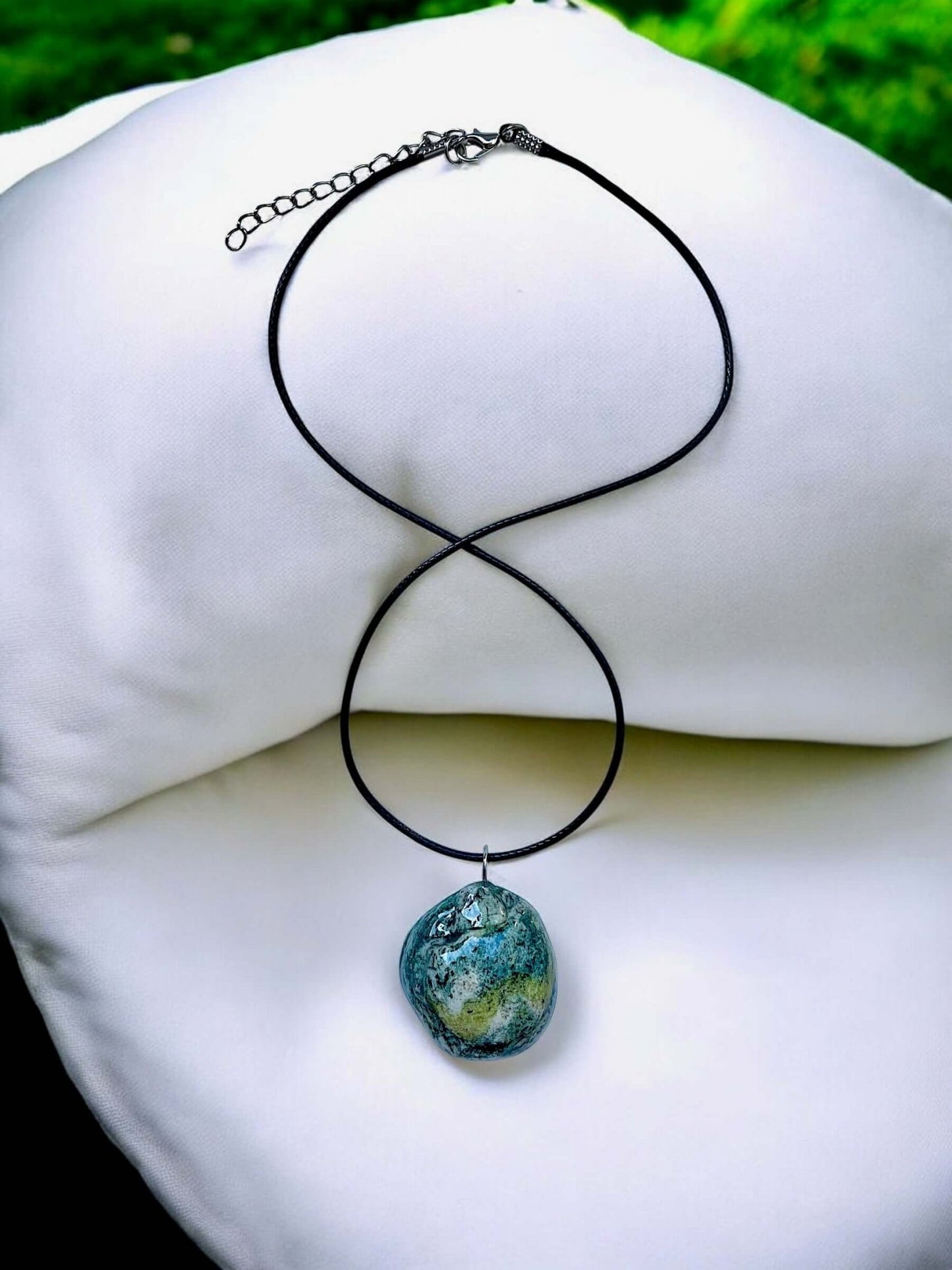 Collana Artigianale con Pietra Naturale dei Fiumi della Valsesia - FISHING TIME, è tempo di pesca!