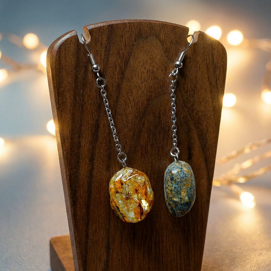 Handmade Drop Earrings with Natural Stones from Valsesia – Light, Earth and Craftsmanship Made in Italy