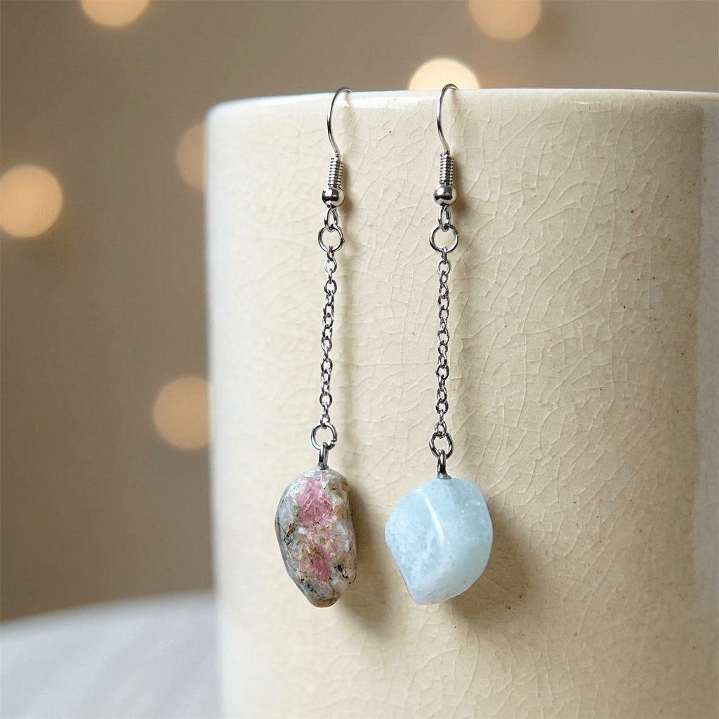 Orecchini Pendenti Artigianali con Pietre Naturali della Valsesia – Contrasto di Luce, Pietra e Colore - FISHING TIME, è tempo di pesca!